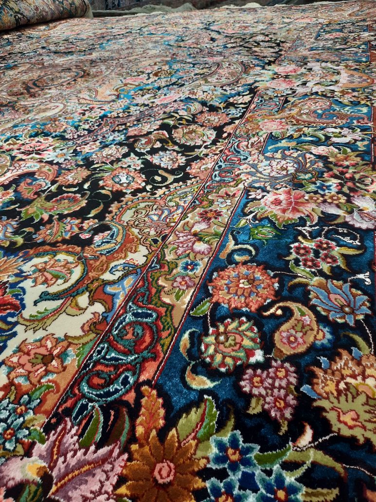 فرش ۶ متری سالاری تبریز رج ۵۵ بسیار استاد بافت و خوش رنگ