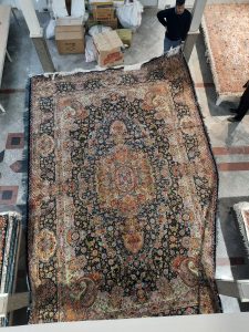 دکوراسیون منزلبیست و چهار متری سالاری قالی بزرگ سالاری